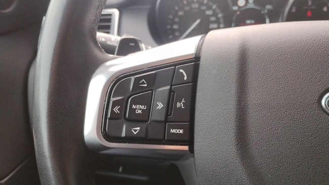 Vehicle image 14 Vehicle image 14