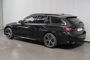 Vehicle image BMW 330d xDrive Touring