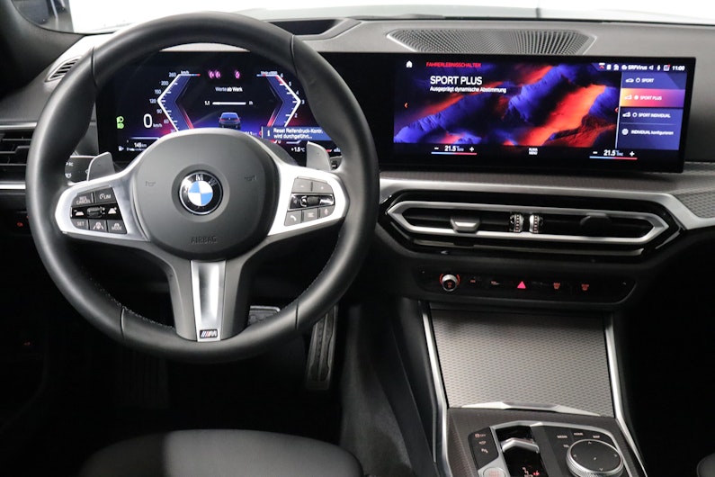 Vehicle image BMW 3 SERIES