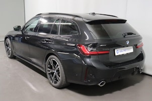 Vehicle image BMW 330d xDrive Touring