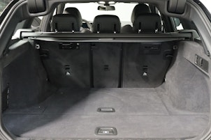 Vehicle image BMW 330d xDrive Touring