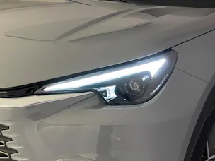 Lexus LBX 1.5 Hybrid Cool AWD
