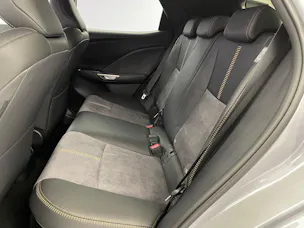 Lexus LBX 1.5 Hybrid Cool AWD