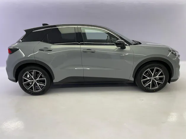 Lexus LBX 1.5 Hybrid Cool AWD