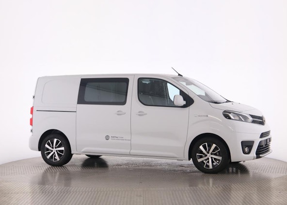 Vehicle image 24 Vehicle image 24