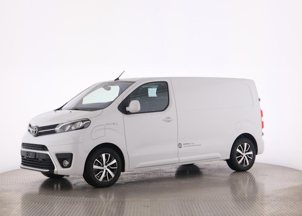 Vehicle image 32 Vehicle image 32