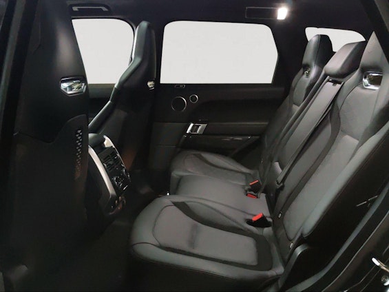 Vehicle image 9 Vehicle image 9