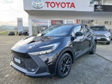 First vehicle image