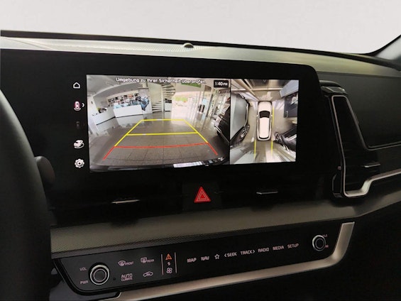 Vehicle image 16 Vehicle image 16