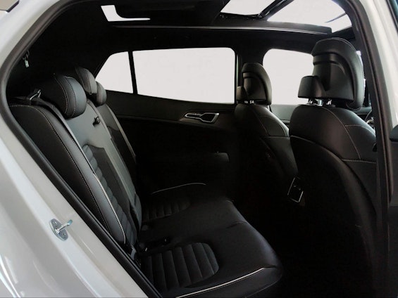 Vehicle image 12 Vehicle image 12