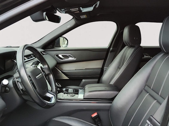 Vehicle image 9 Vehicle image 9