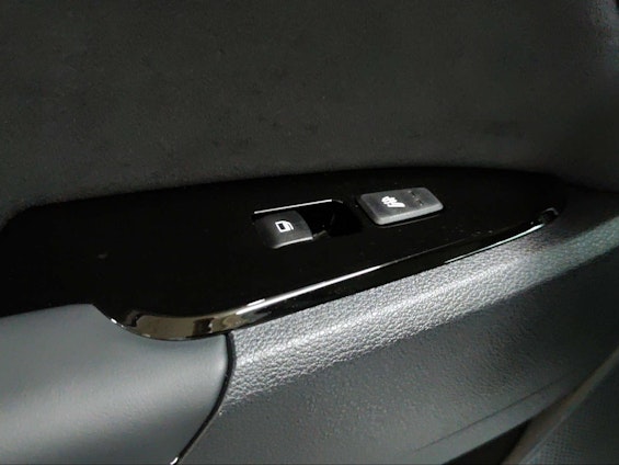 Vehicle image 20 Vehicle image 20