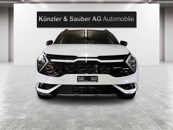 Vehicle image 4 Vehicle image 4