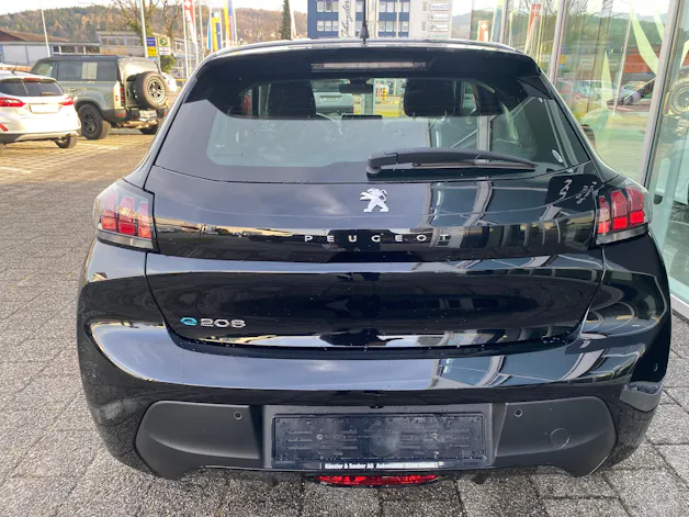 Peugeot 208 e-Active Pack