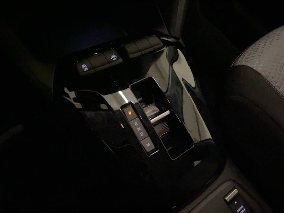 Vehicle image 8 Vehicle image 8