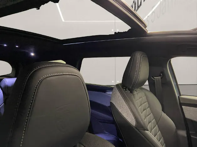 Peugeot 5008 145 Hybrid GT