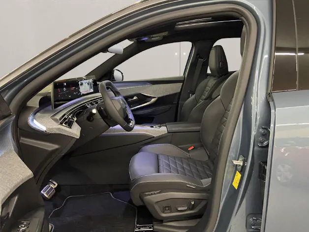 Peugeot 5008 145 Hybrid GT