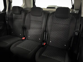 https://vehicle.imgix.net/3768949/be4829eb-9431-45e7-8250-a04cbdf2d9ba.jpg