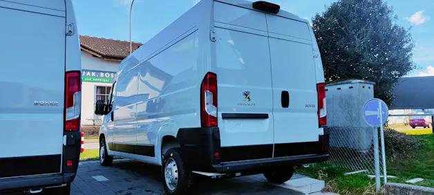 Peugeot Boxer Kaw. 335 L2H2 2.2 BlueHDi 140 S/S