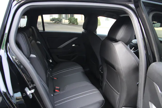 Opel Astra Sports Tourer 1.2 T 130 GS