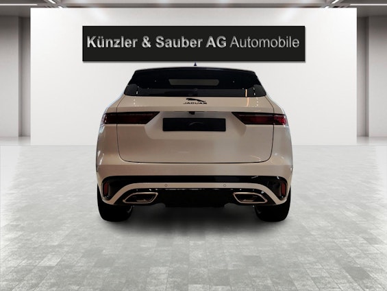 Vehicle image 18 Vehicle image 18