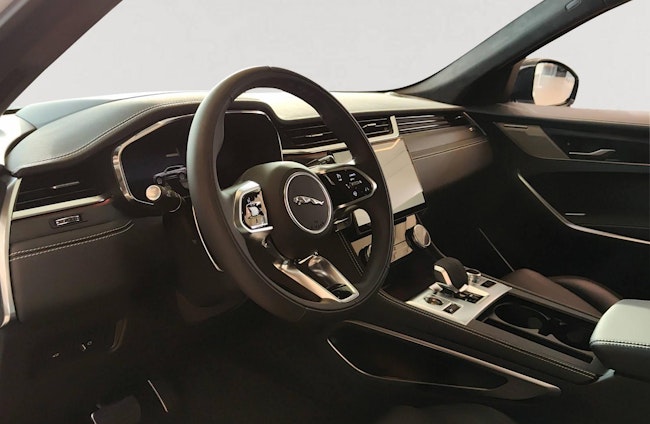 Vehicle image 6 Vehicle image 6