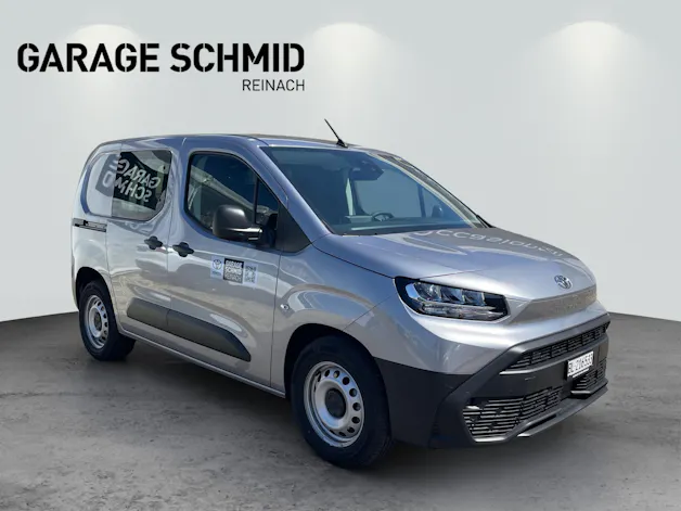 Toyota PROACE CITY Van L1 52KWh Active