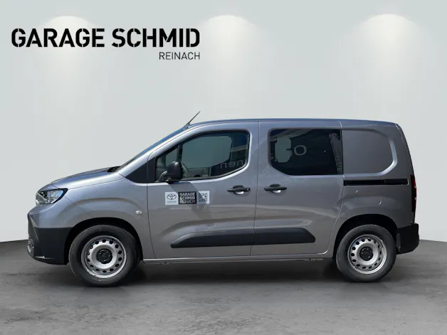 Toyota PROACE CITY Van L1 52KWh Active