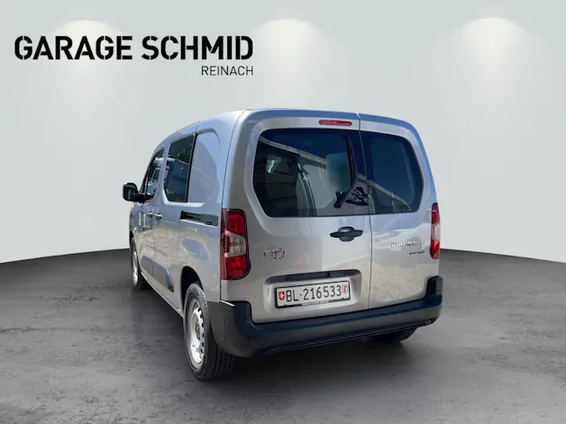 Toyota PROACE CITY Van L1 52KWh Active