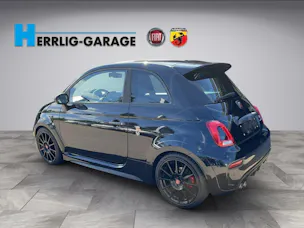 Fiat 595 Abarth 1.4 T-Jet 180 Scorpion Legend