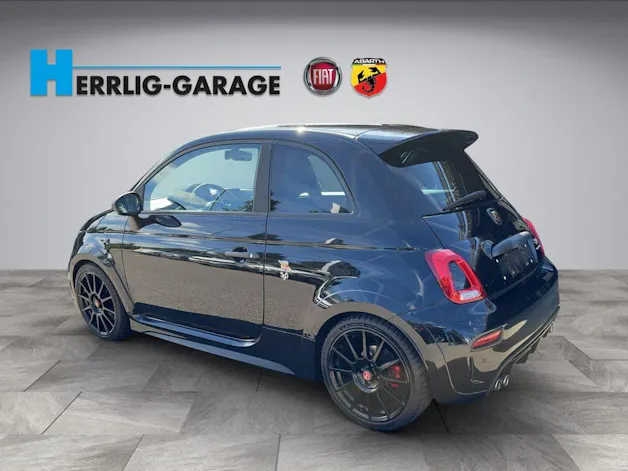 Fiat 595 Abarth 1.4 T-Jet 180 Scorpion Legend