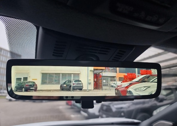 Vehicle image 13 Vehicle image 13