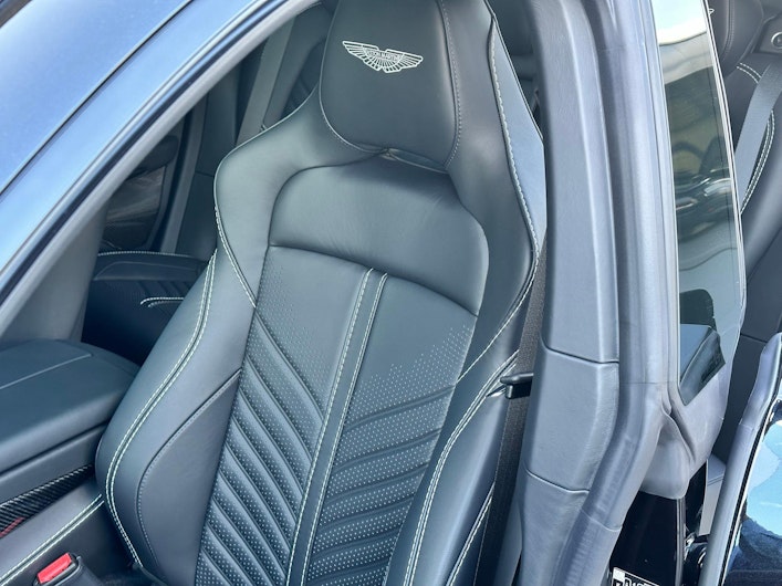 Vehicle image ASTON MARTIN DBX