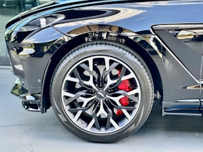 Vehicle image ASTON MARTIN DBX 707 4.0 V8 Bi-Turbo