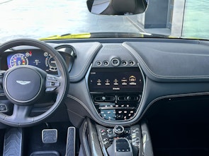 Vehicle image ASTON MARTIN DBX 707 4.0 V8 Bi-Turbo