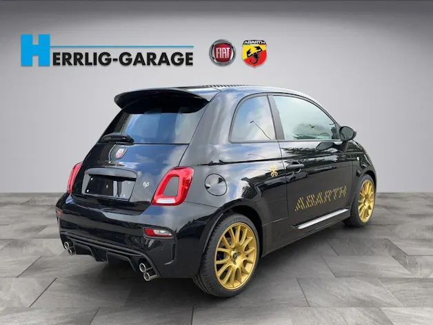 Fiat 695 Abarth 1.4 T-Jet 180 75 Anniversario