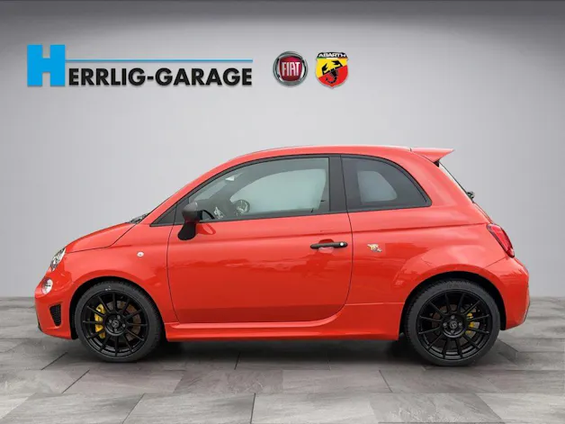 Fiat 695 Abarth 1.4 T-Jet 180 Competizione