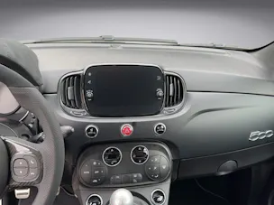 Fiat 695 Abarth 1.4 T-Jet 180 Competizione