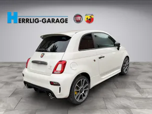 Fiat 695 Abarth 1.4 T-Jet 180 Turismo