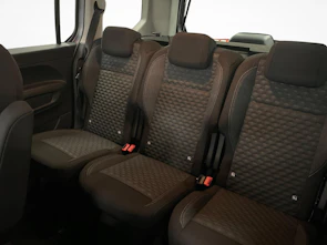 Fahrzeugbild PEUGEOT Rifter 1.5 BlueHDi 130 GT