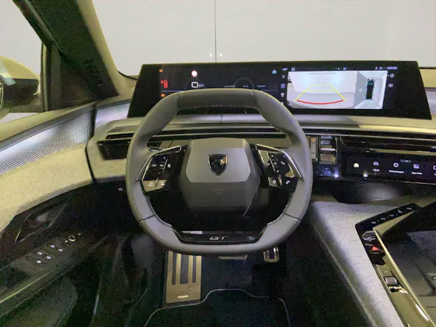 Peugeot 5008 1.2 Hybrid GT