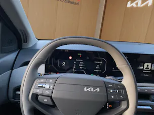 Kia EV3 81 kWh Earth+