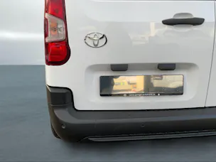 Toyota PROACE CITY Van L2 52KWh Advanced
