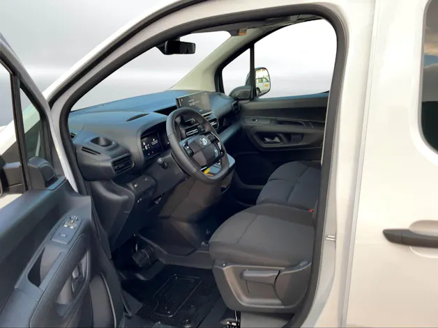 Toyota PROACE CITY Van L2 52KWh Advanced