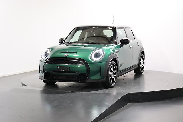 MINI Mini F55 2.0i Cooper S: Jetzt Probefahrt buchen!