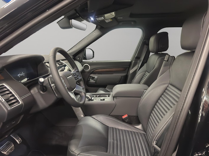 Vehicle image LAND ROVER DISCOVERY