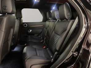 Vehicle image LAND ROVER Discovery 3.0 D I6 350 Dynamic SE