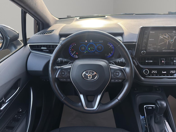 Vehicle image TOYOTA COROLLA