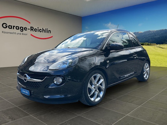First vehicle image