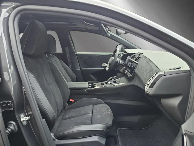 DS Automobiles 7 1.6 E-Tense Ligne Noire 4x4